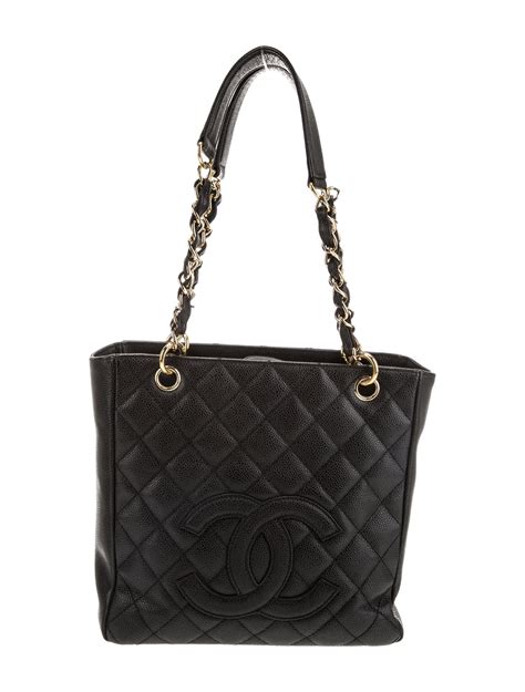 chanel chic caviar tote